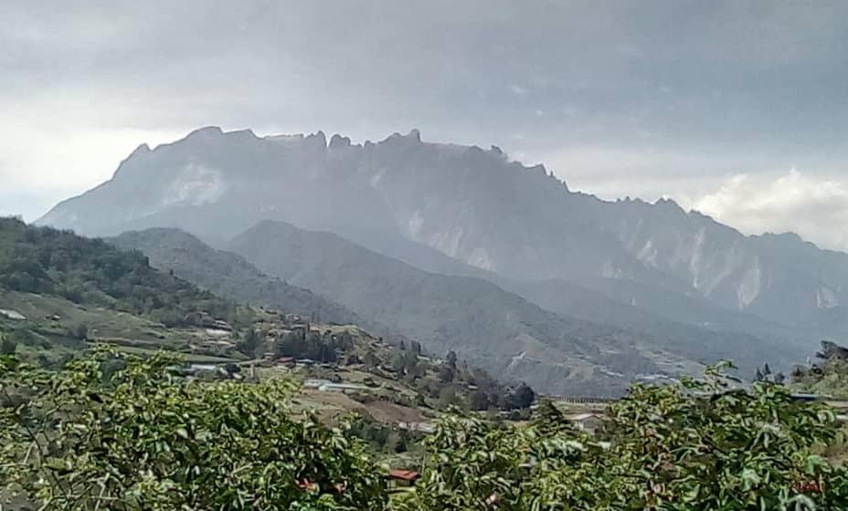 Dongorit Cabin House 1 Kundasang Exterior photo