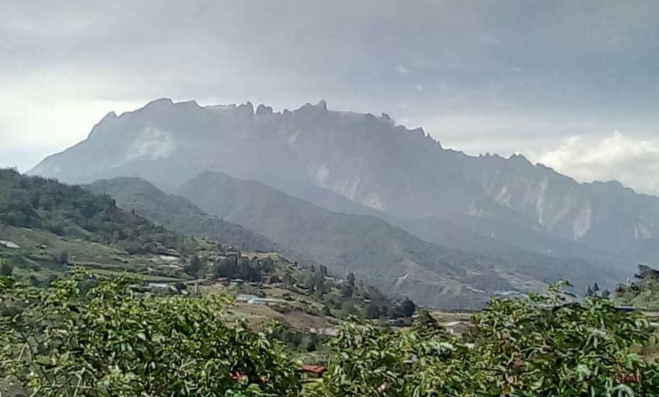 Dongorit Cabin House 1 Kundasang Exterior photo